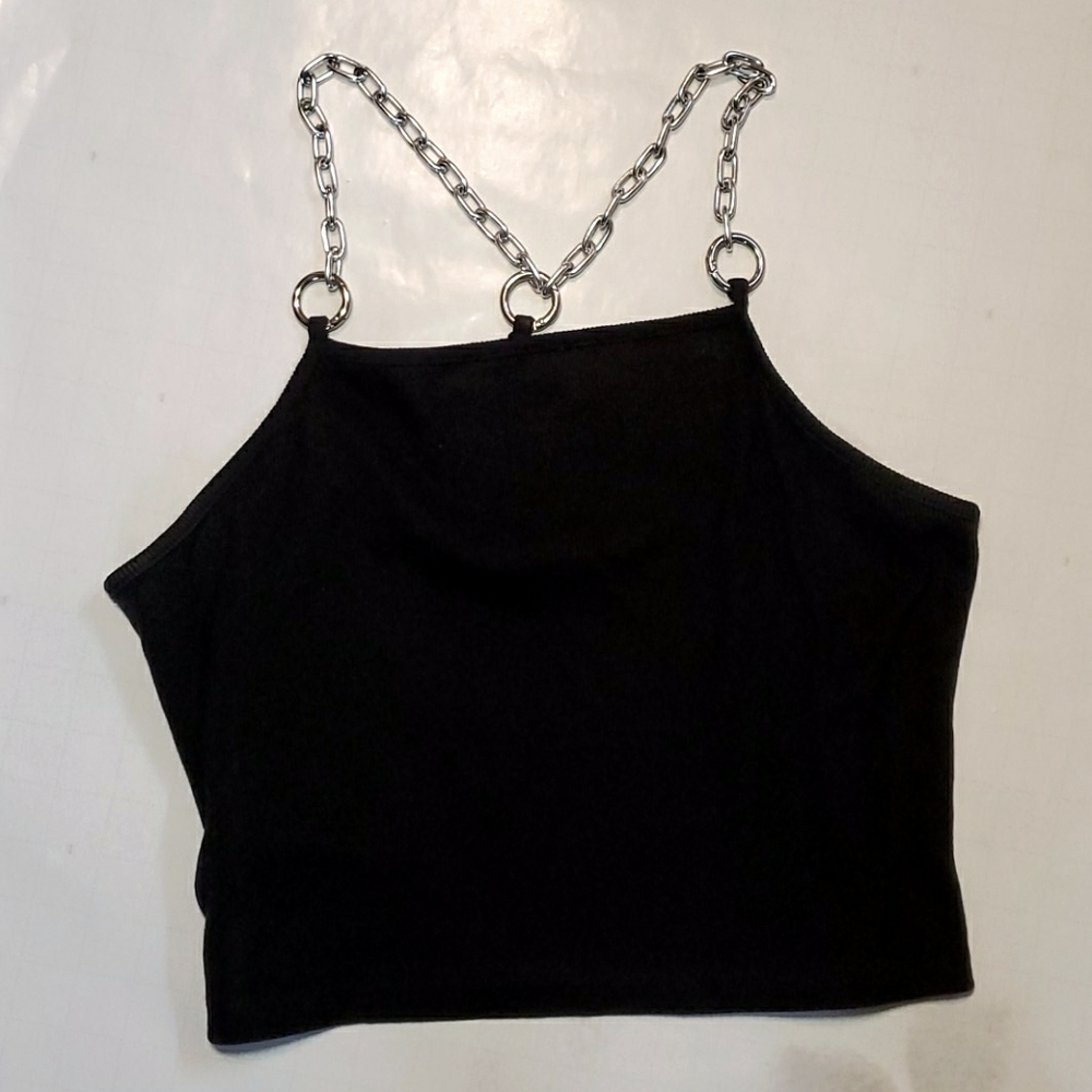SHEIN chain ribbed crop top